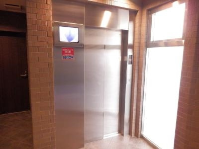 SWISS京都堀川WEST（スイス京都堀川ウエスト）のその他|エレベーター