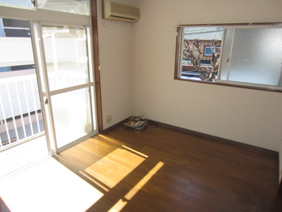 【寝室】 | メゾンＫ | 2面採光南向き