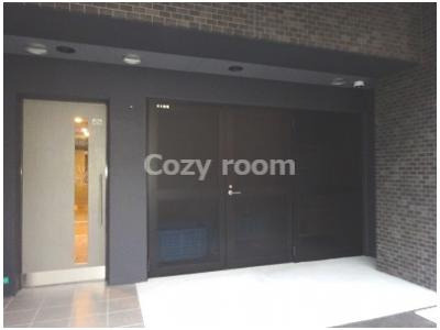 【その他共用部分】 | コンフォリアリヴ新大阪Q | 敷地内の大型ゴミ置き場