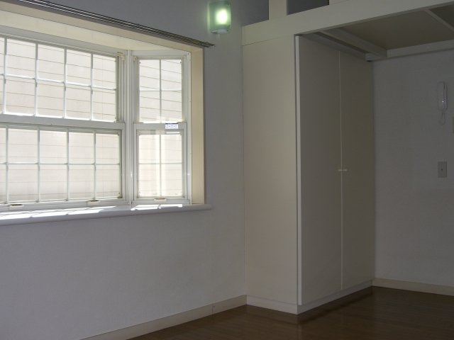 ジュネパレス市川第24Ｂの洋室