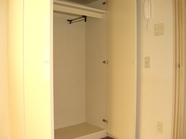 ジュネパレス市川第24Ｂの収納