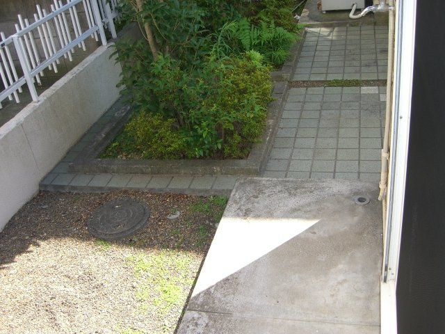 ジュネパレス市川第24Ｂのバルコニー