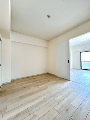 【洋室】 | クレンツ海南