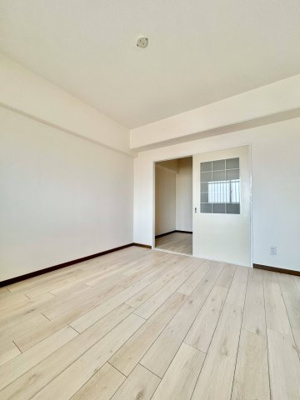 【洋室】 | クレンツ海南