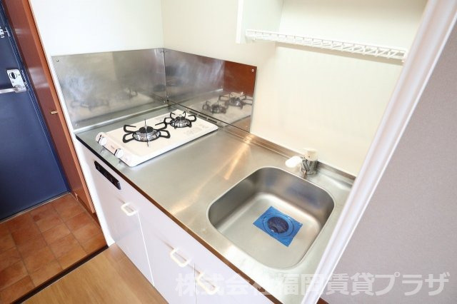 アイエムディビュードーム　5階のキッチン|別号室のものです。現状優先になります。