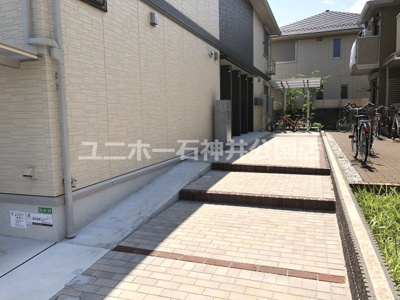 【エントランス】 | グレイスパール平和台