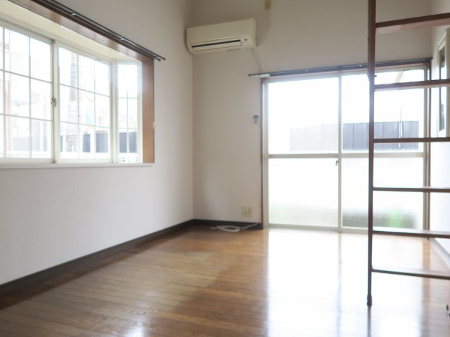 パルーム栗山№2の洋室