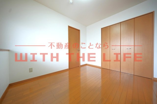 ドゥブラン上津【キャッシュバック対象物件】の洋室|きれいな洋室です