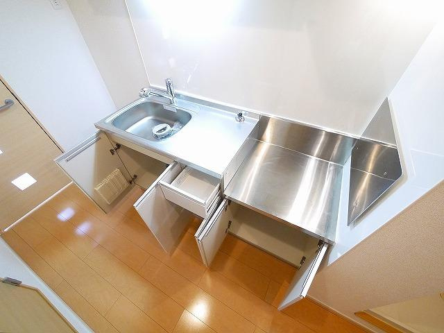 アルバ学園前のキッチン|きれいなキッチンです