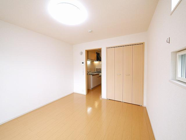 アルバ学園前の洋室|使い勝手のいい洋室です