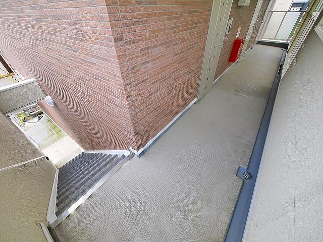 アルバ学園前のその他共用部分|通路