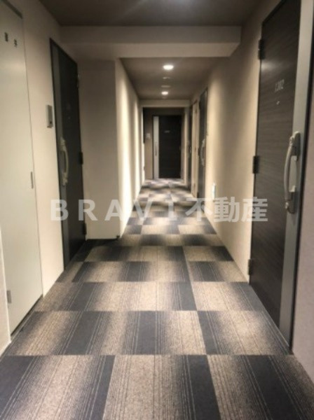 S-RESIDENCE谷町五丁目（エスレジデンス谷町五丁目）　BRAVI不動産の内装|【S-RESIDENCE谷町五丁目】内廊下で雨の日も安心