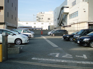 【駐車場】