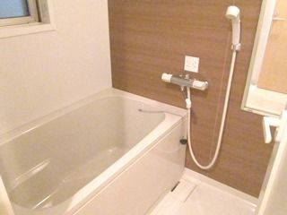 フレンシアノイエ内本町　BRAVI不動産の浴室