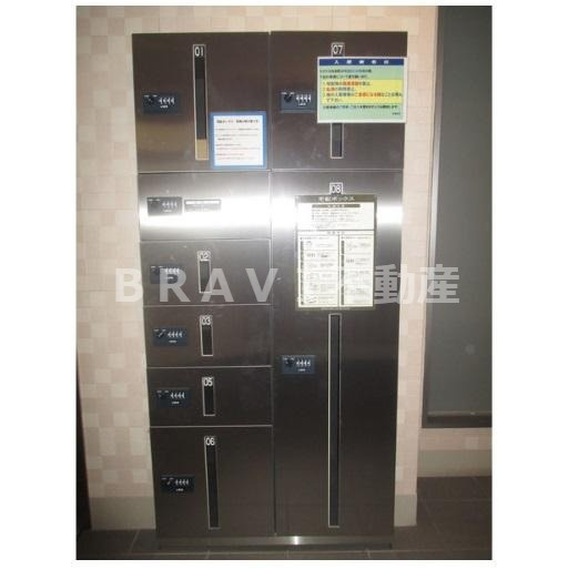 フレンシアノイエ内本町　BRAVI不動産のその他共用部分|【ラクラス内本町】宅配ボックス