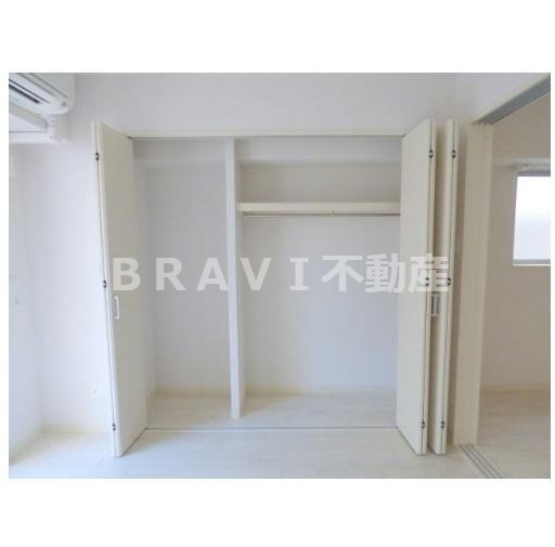 フレンシアノイエ内本町　BRAVI不動産の収納|【ラクラス内本町】収納があります