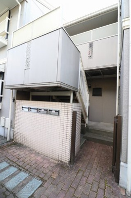 【エントランス】 | メゾンエスポワールA