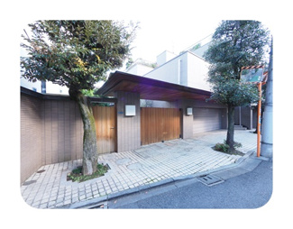 【エントランス】 | 毎日通るエントランスはこのようになっています