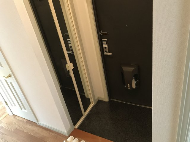 クレールスクエアＡの玄関|玄関