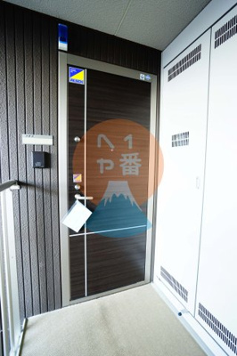 【その他】 | スカイハイム | ネット無料。玄関ドア