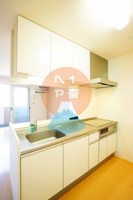 【キッチン】 | スカイハイム | ネット無料。IHコンロ付き