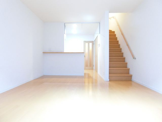 アドラブールヴィラの居間・リビング