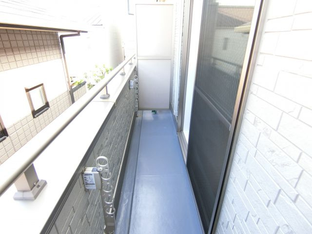 アドラブールヴィラのバルコニー