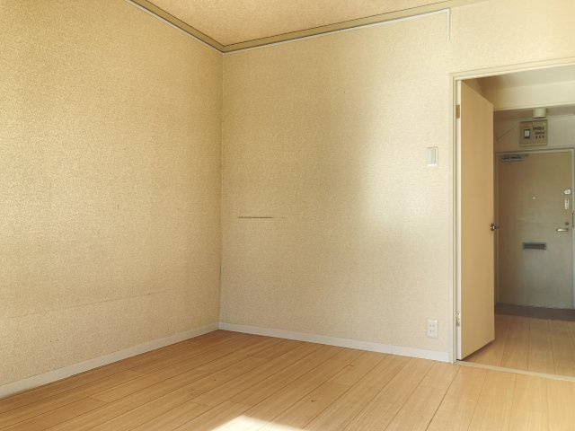 クォーレ市川の居間・リビング