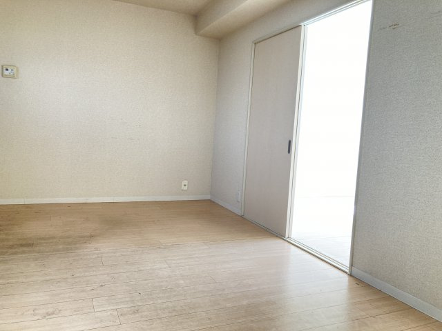 クォーレ市川の居間・リビング