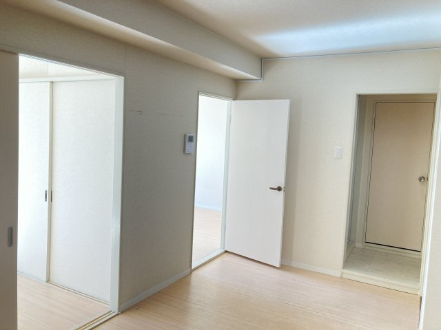 クォーレ市川の居間・リビング