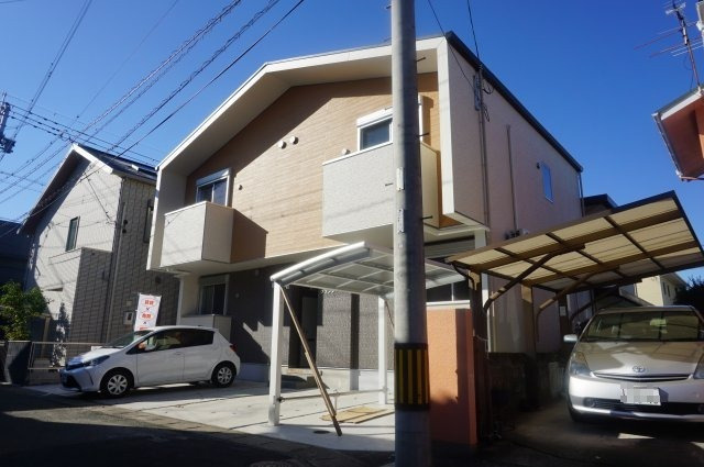 熊本市中央区渡鹿１丁目のアパートの外観