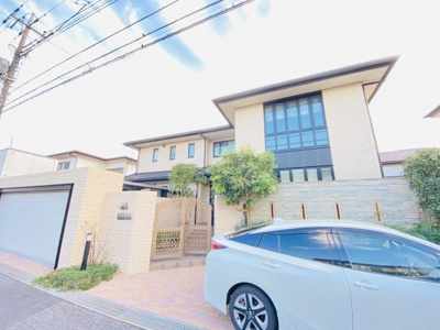 【外観】 | 取手市戸頭8丁目 中古戸建 | ご購入までの流れ、住宅ローンのこと、保険のこと、住まいの全てを見て・聞いて・相談できる！リブパートナーズでは、お客様のご要望に真摯に耳を傾け情報をより迅速にお届けします！些細な事でもお話下さい。