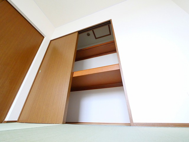 コンフォルト平松の収納