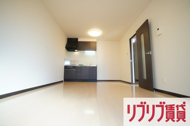 イーストプラザの居間・リビング