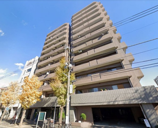 【外観】 | 総戸数６４戸、平成８年１２月築、管理人は日勤勤務につき管理体制良好です♪
