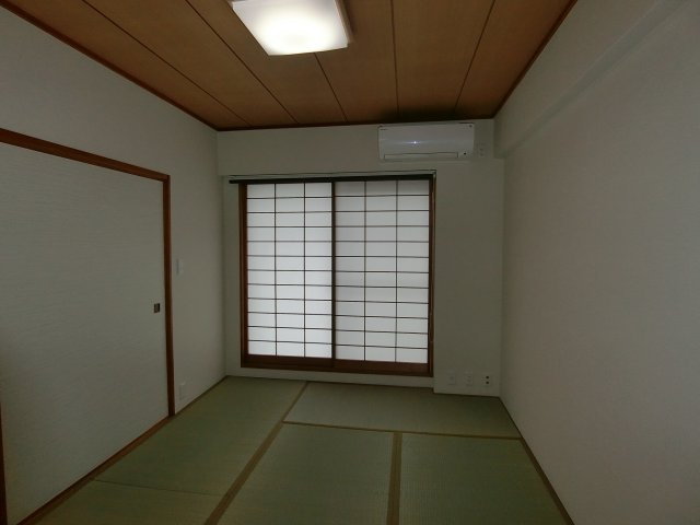 山王ガーデンハイツの和室