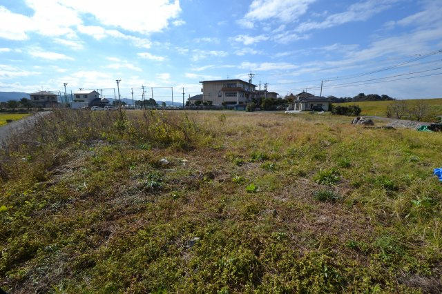 水島町土地の外観