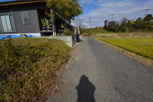 水島町土地の前面道路含む現地写真