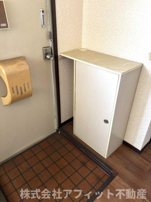 【玄関】 | シティおかやま | シューズボックス付き