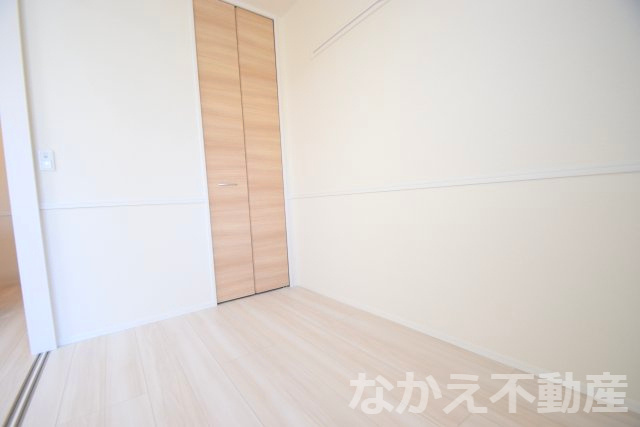 【寝室】 | 落ち着いて過ごせるお部屋なので、寝室にいかがでしょうか