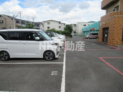 【駐車場】 | フローリッシュ北田（住道賃貸） | 空きはご確認下さい