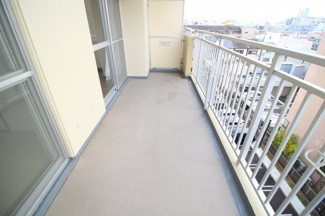 【バルコニー】