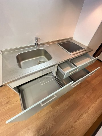 御苑ハイムのキッチン|キッチン収納