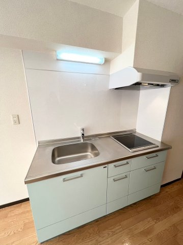 御苑ハイムのキッチン|2口コンロで自炊しやすい