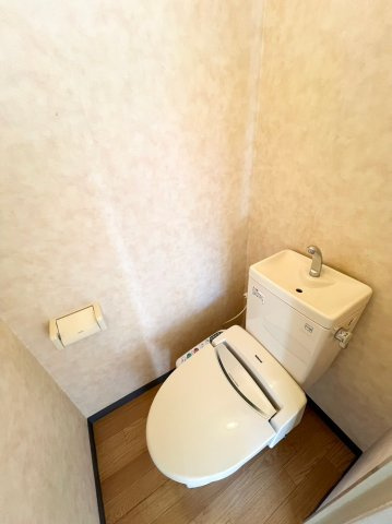 御苑ハイムのトイレ|嬉しいバス・トイレ別