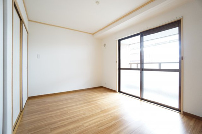 【洋室】 | グラン・シャリオ