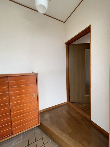 ハイム岡野の玄関|玄関とシューズボックス