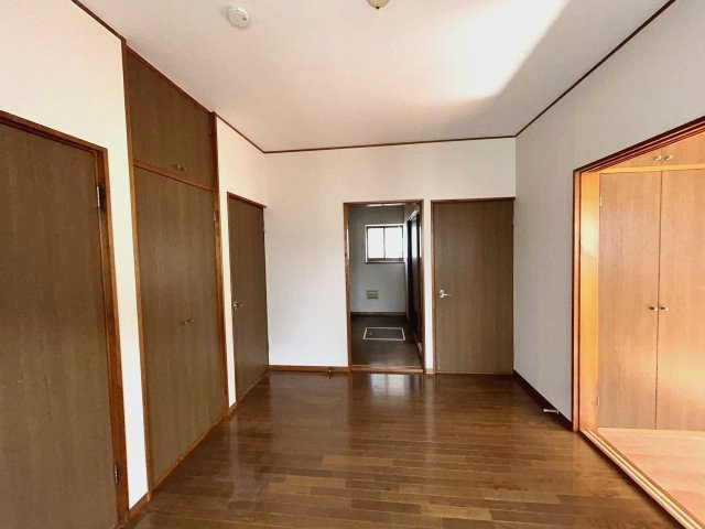 ハイム岡野の洋室|北側洋室