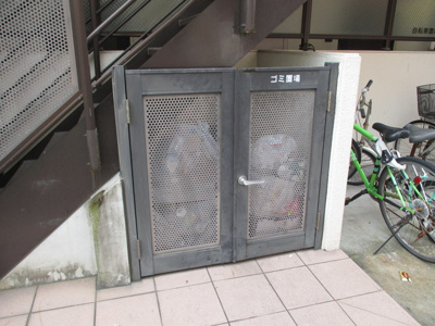 【その他共用部分】 | ピュアハウス | ゴミ置き場です