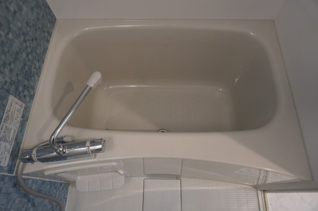 仲介手数料0！！STUDIO KANAREBASHIの浴室